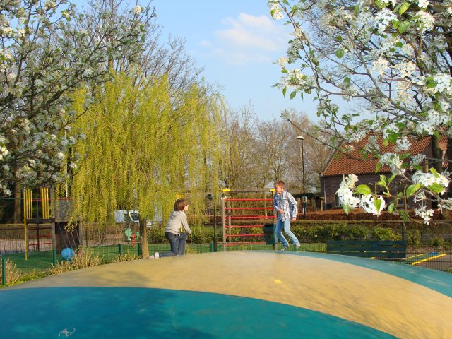 Airtrampoline op Landgoed de Biestheuvel